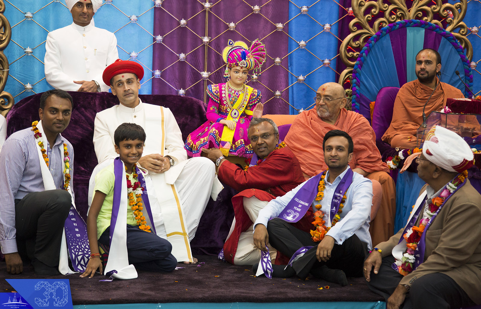 111  - ©1987-2017 SKS Swaminarayan Temple East London